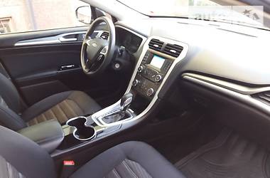 Седан Ford Fusion 2016 в 