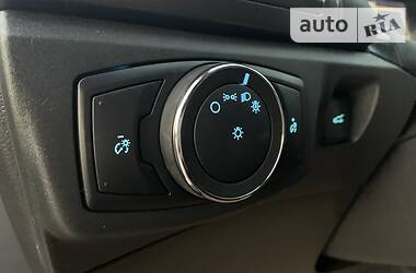 Седан Ford Fusion 2015 в 