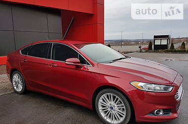 Седан Ford Fusion 2014 в 