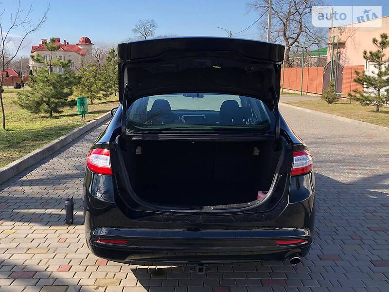 Седан Ford Fusion 2016 в Ізмаїлі