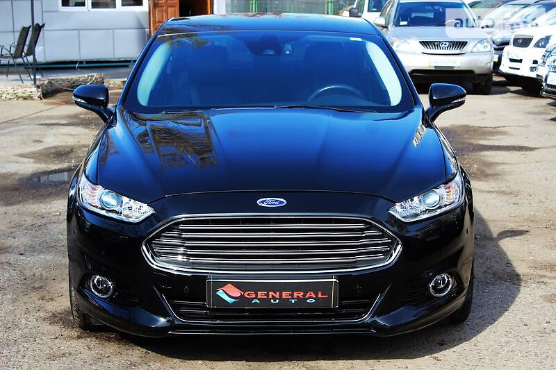 Седан Ford Fusion 2015 в Одесі