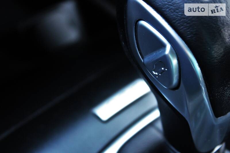 Седан Ford Fusion 2015 в Одесі