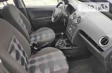 Хетчбек Ford Fusion 2006 в 