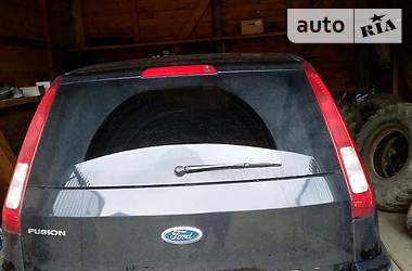 Хэтчбек Ford Fusion 2007 в 