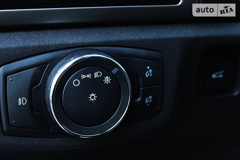 Седан Ford Fusion 2012 в Одесі