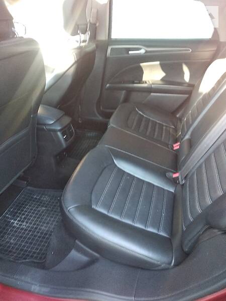 Седан Ford Fusion 2012 в Чорноморську