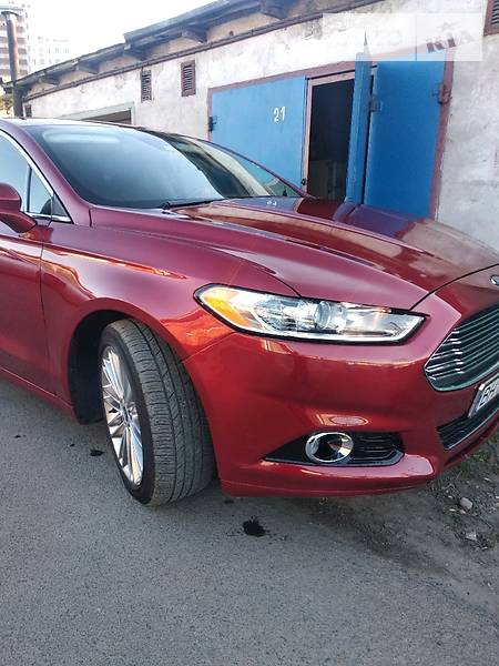 Седан Ford Fusion 2012 в Чорноморську