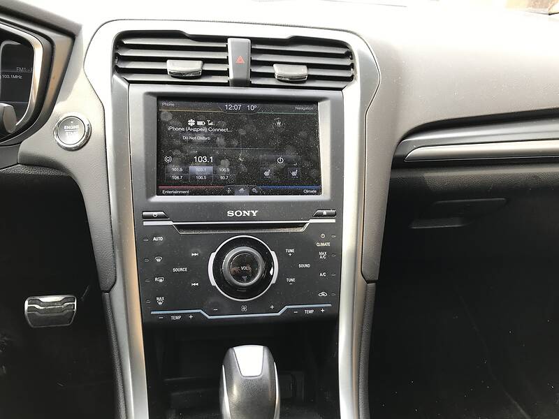 Седан Ford Fusion 2014 в Києві