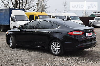 Седан Ford Fusion 2016 в 