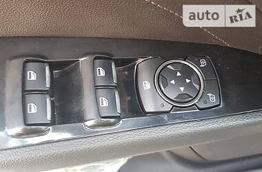 Седан Ford Fusion 2013 в 