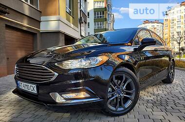 Седан Ford Fusion 2018 в 