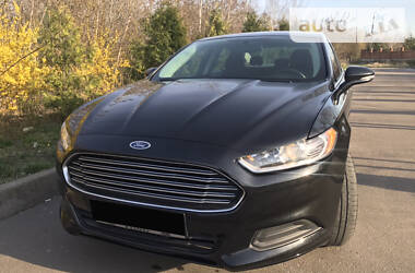 Седан Ford Fusion 2012 в 