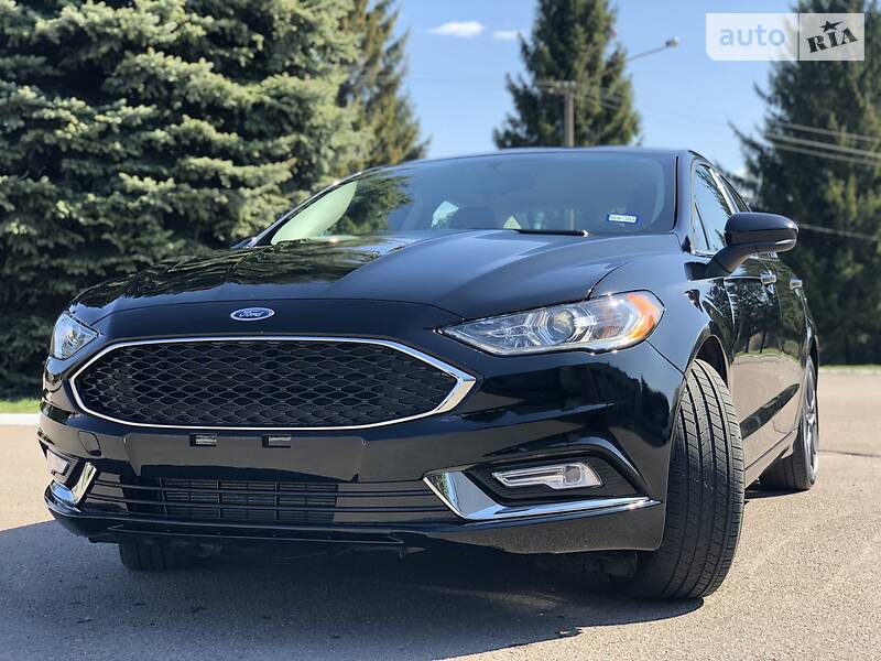 Седан Ford Fusion 2018 в Рівному