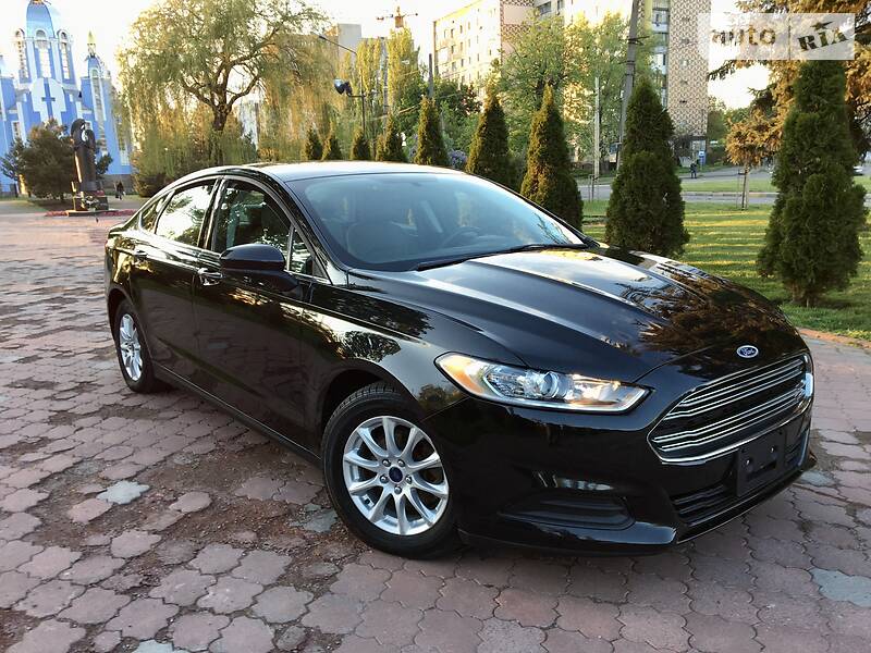 Седан Ford Fusion 2014 в Вінниці