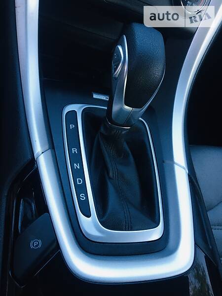 Седан Ford Fusion 2014 в Вінниці