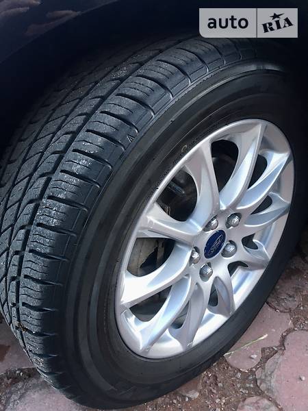 Седан Ford Fusion 2014 в Вінниці