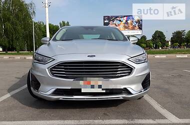 Седан Ford Fusion 2019 в Запоріжжі