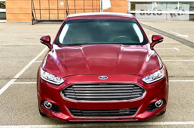 Седан Ford Fusion 2015 в Киеве