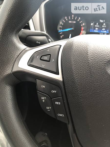 Седан Ford Fusion 2016 в Львові