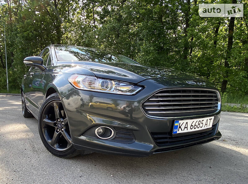 Седан Ford Fusion 2015 в Киеве