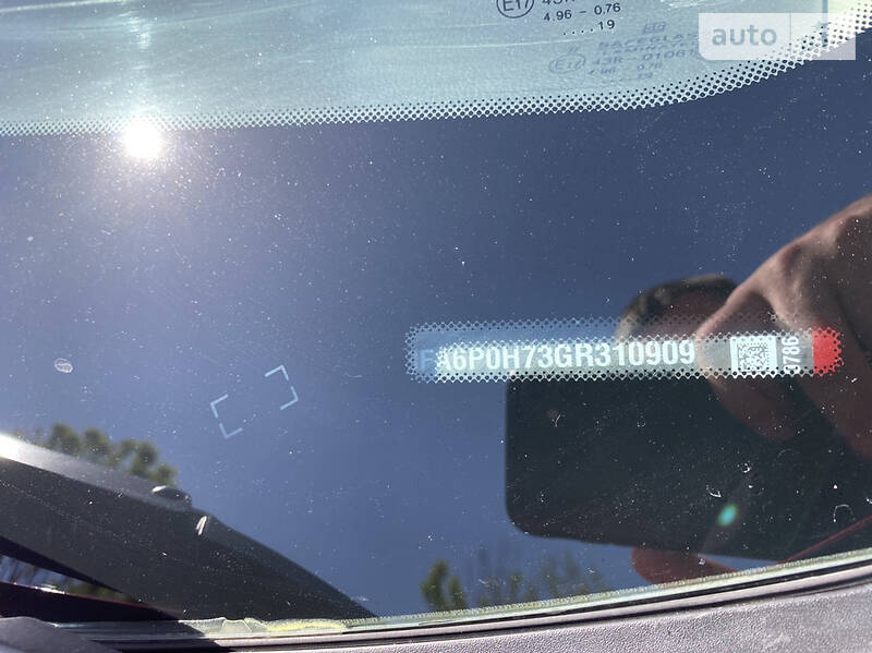 Седан Ford Fusion 2016 в Києві