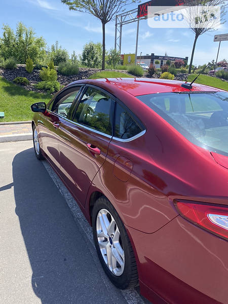 Седан Ford Fusion 2016 в Києві