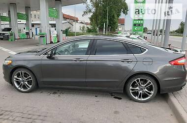 Седан Ford Fusion 2015 в 
