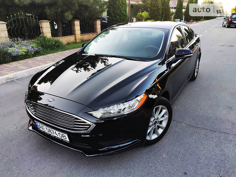 Седан Ford Fusion 2016 в Дніпрі