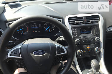 Седан Ford Fusion 2014 в Днепре