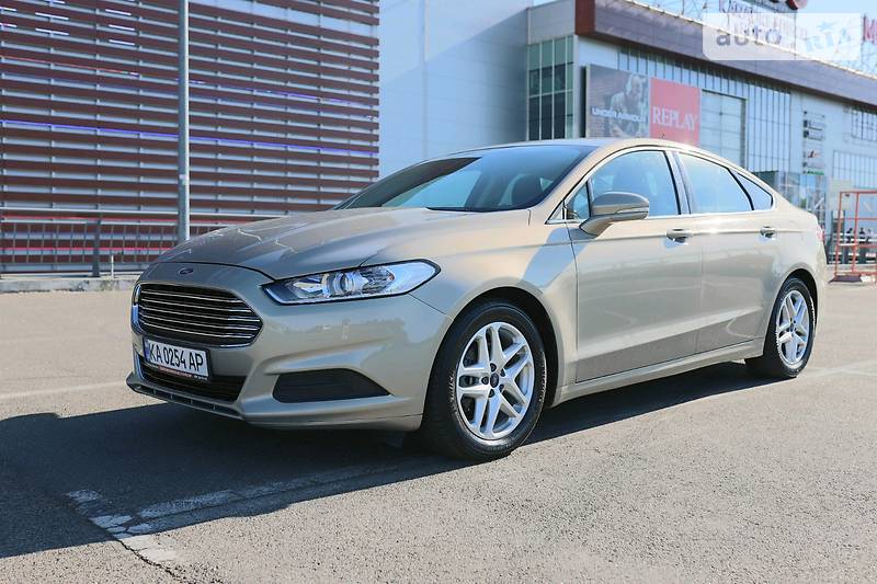 Седан Ford Fusion 2014 в Києві