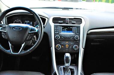 Седан Ford Fusion 2014 в Рівному