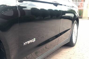 Седан Ford Fusion 2015 в 