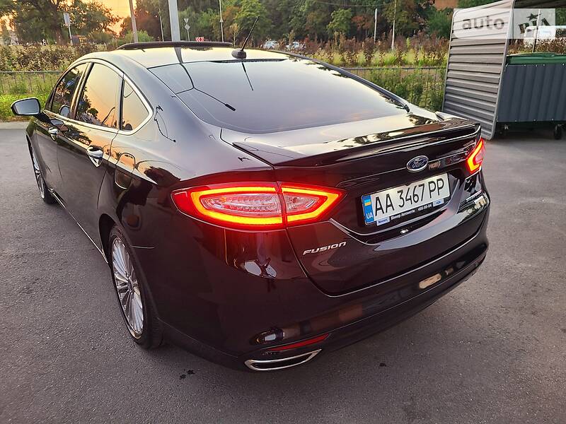 Седан Ford Fusion 2016 в Киеве