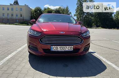 Седан Ford Fusion 2014 в Чернигове