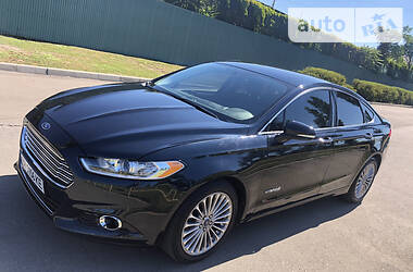 Седан Ford Fusion 2013 в Одесі