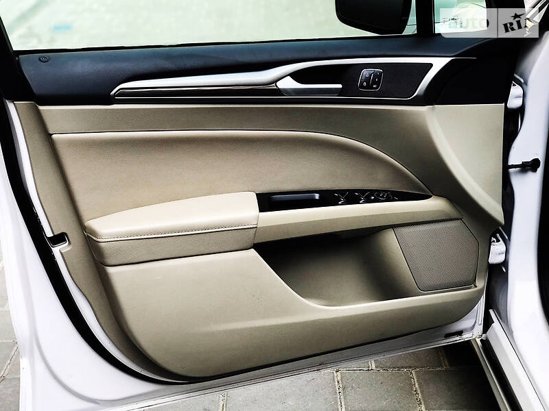 Седан Ford Fusion 2016 в Львові фото 21 Седан Ford Fusion 2016 в Львові