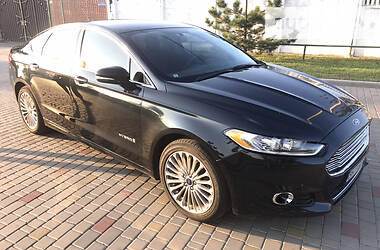 Седан Ford Fusion 2013 в Измаиле