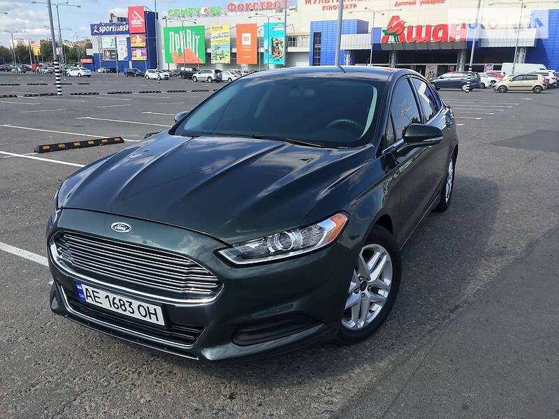 Седан Ford Fusion 2015 в Днепре