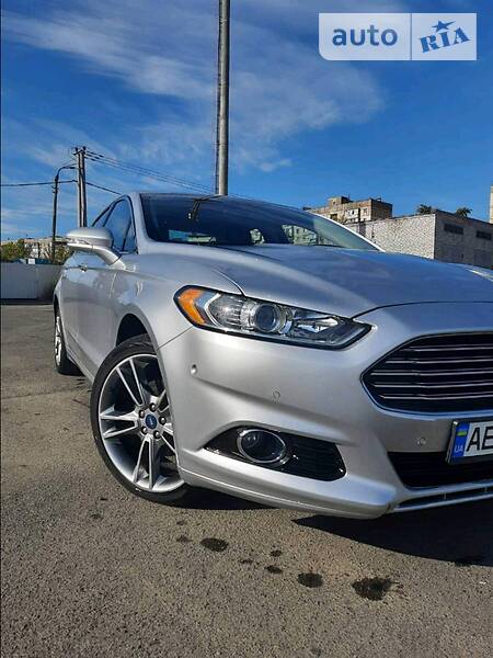 Седан Ford Fusion 2014 в Кривом Роге