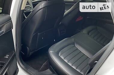 Седан Ford Fusion 2016 в 