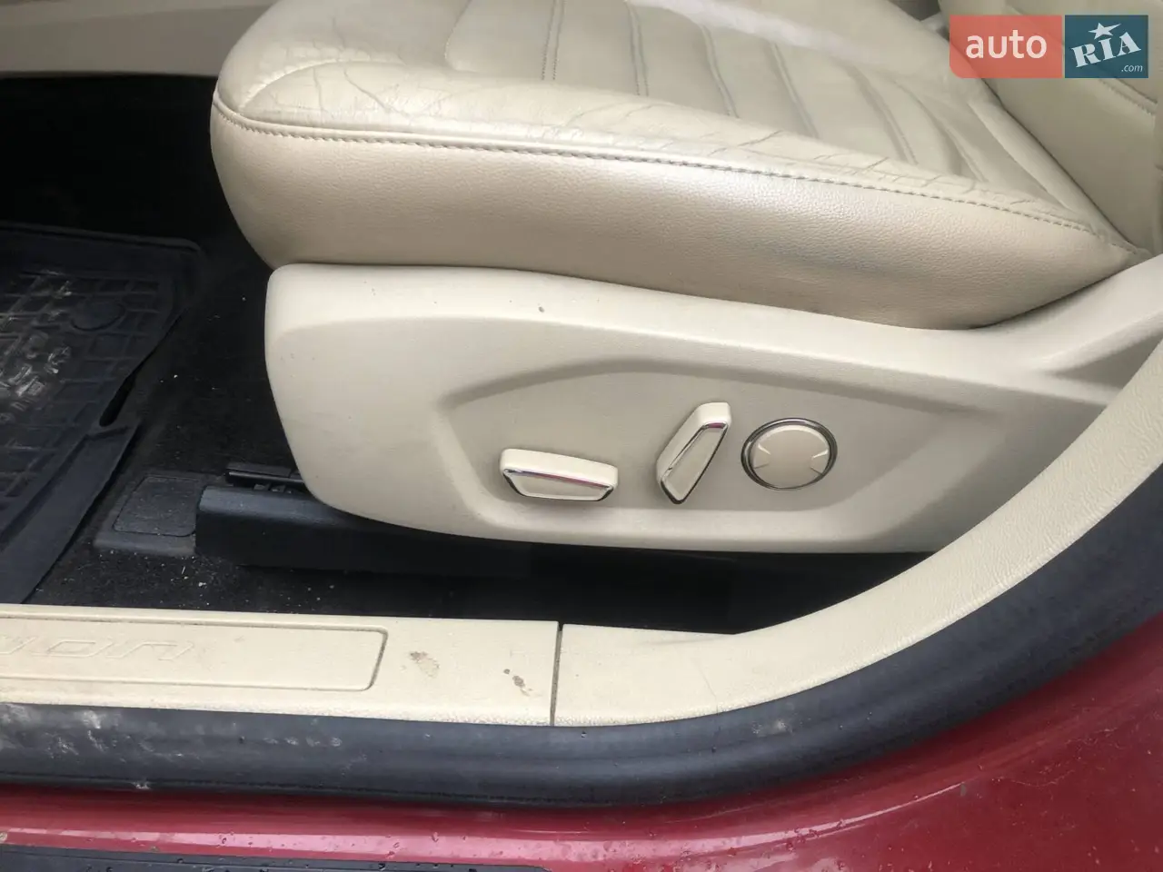 2014 Ford Fusion - мініатюра 32