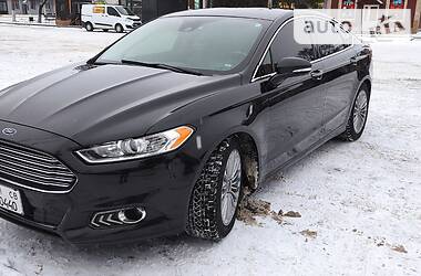 Седан Ford Fusion 2015 в 