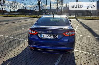 Седан Ford Fusion 2012 в Коломые