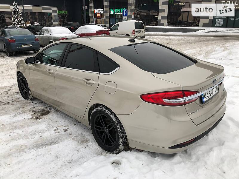 Седан Ford Fusion 2016 в Киеве