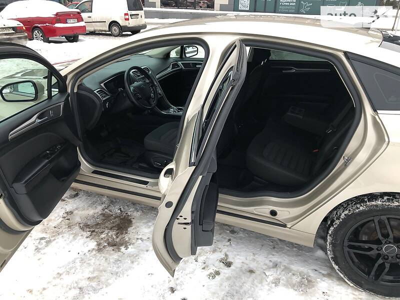 Седан Ford Fusion 2016 в Киеве