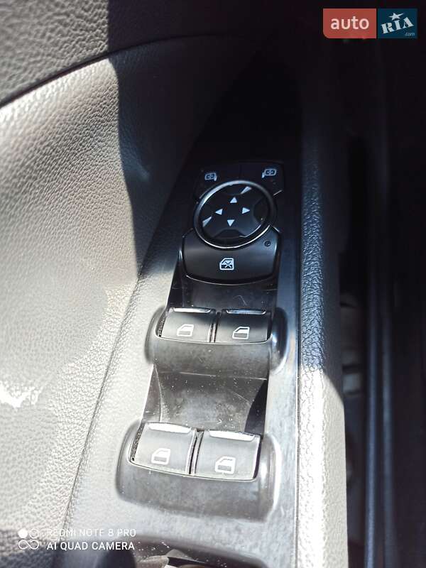 Седан Ford Fusion 2013 в Черкасах фото 7 Седан Ford Fusion 2013 в Черкасах