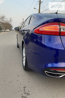 Седан Ford Fusion 2012 в Черноморске