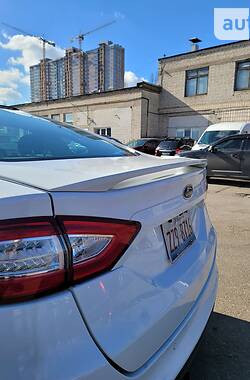 Седан Ford Fusion 2016 в Киеве