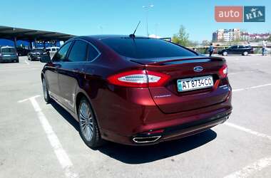 Седан Ford Fusion 2015 в Ивано-Франковске