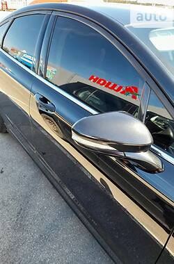 Седан Ford Fusion 2014 в 